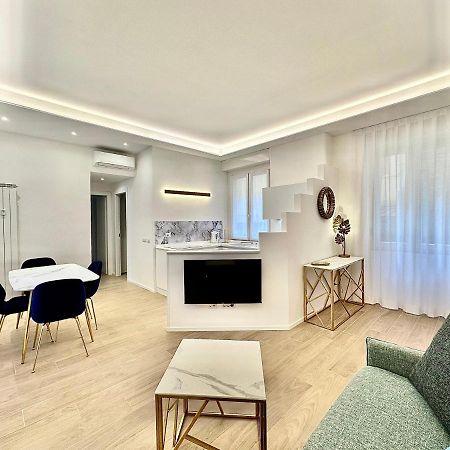Live Doria - Luxury Apartment Rzym Zewnętrze zdjęcie